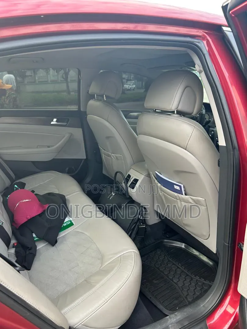 Hyundai Sonata 2016 Red