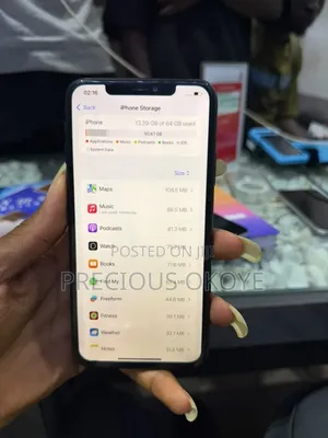 Apple iPhone 11 Pro Max 64 GB White