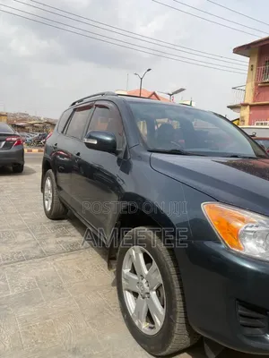 Toyota RAV4 2011 Blue
