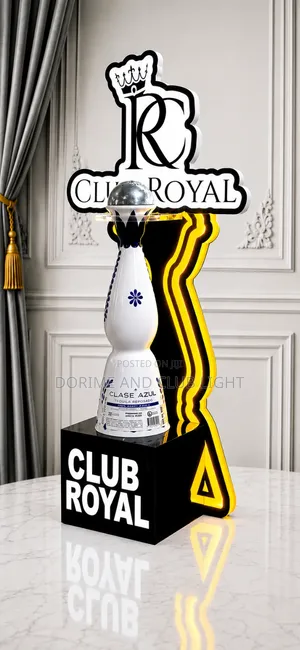 Customized CLASE AZUL Bottle Presenter