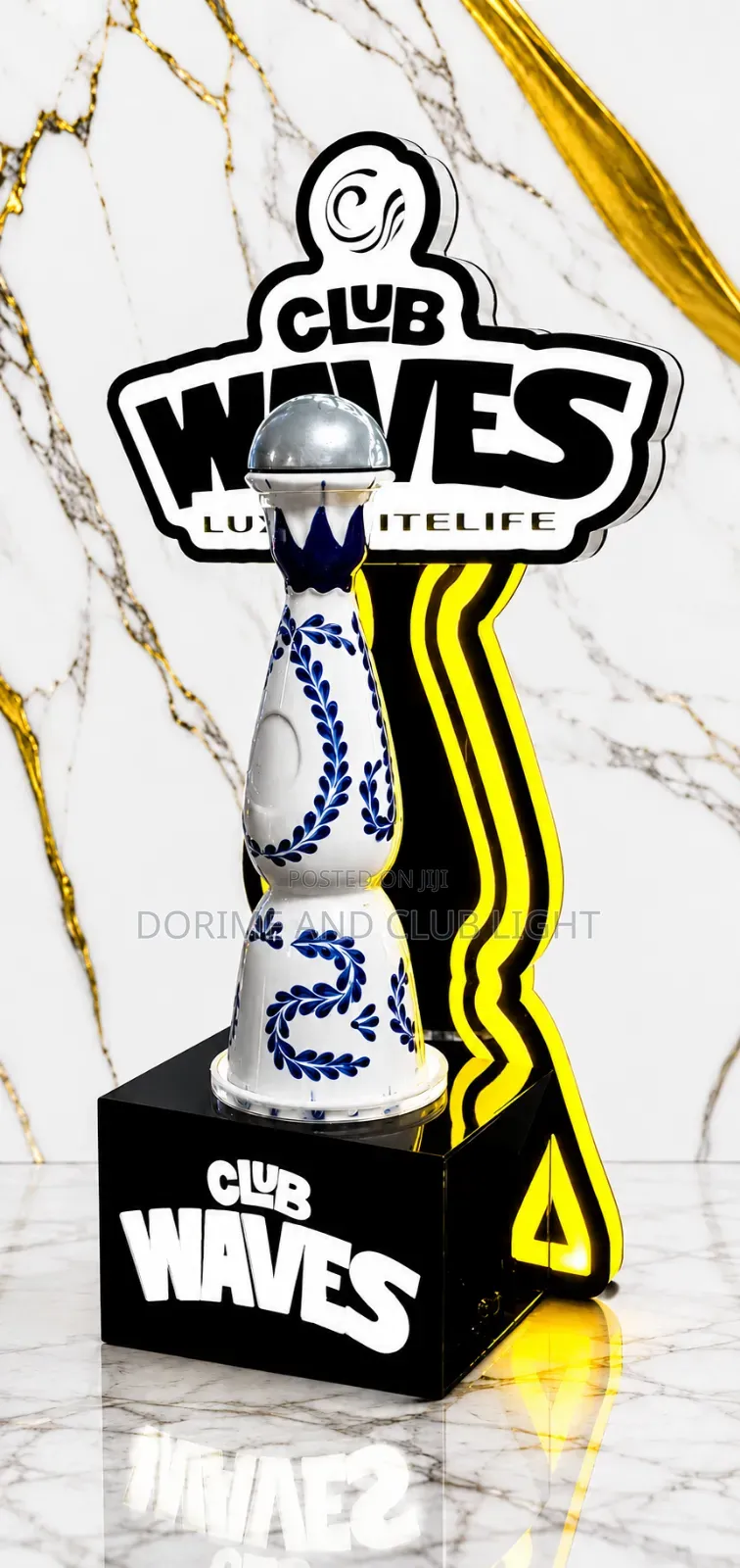 Customized CLASE AZUL Bottle Presenter