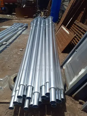 4" Inches Galvanized Pipe for Street Lights and Solar Panels Carry
