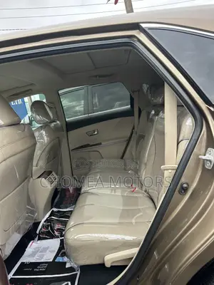 Toyota Avanza 2012