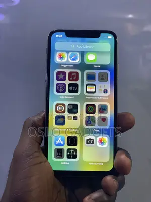 Apple iPhone X 64 GB White
