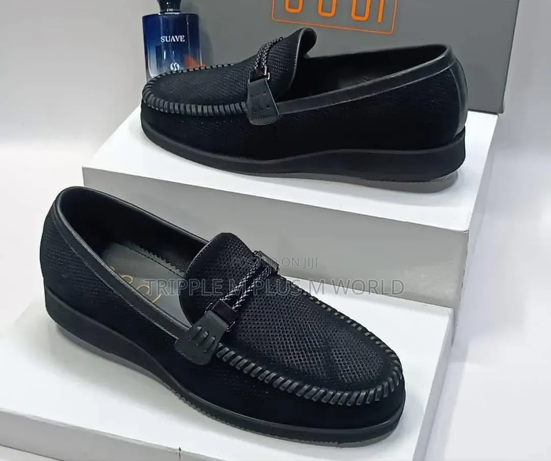 Men's Shoe