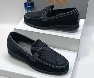 Men's Shoe