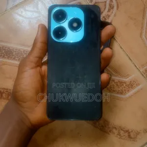 Tecno Spark 20 128 GB Blue