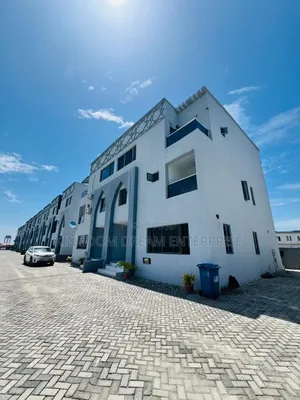 4bdrm Duplex in Orchid Lekki Lagos for rent