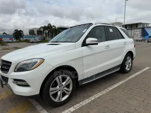 Mercedes-Benz M Class 2015 White