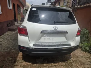 Toyota Highlander 2013 White
