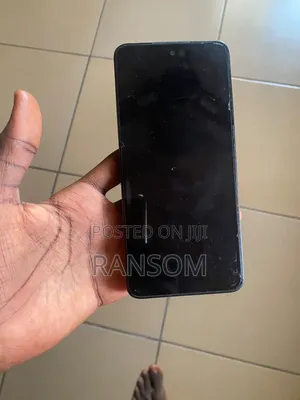 Tecno Spark 20 128 GB Black