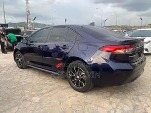 Toyota Corolla 2024 Blue