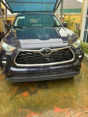 Toyota Highlander Platinum 2021 Blue