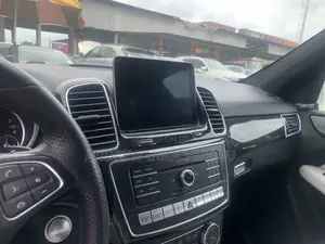 Mercedes-Benz GLE-Class 2017 White