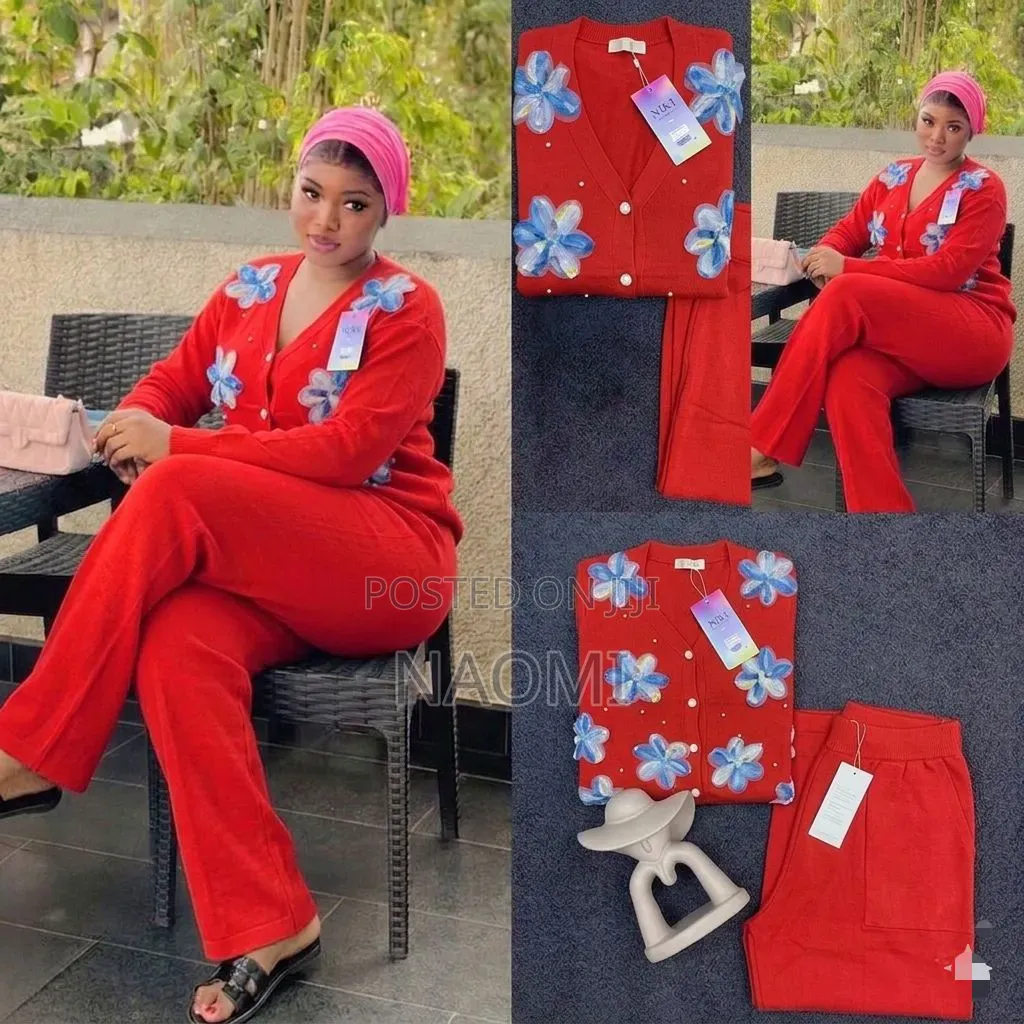 Naomiclem Collection