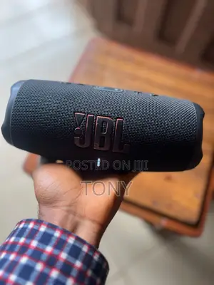 JBL Charge 5