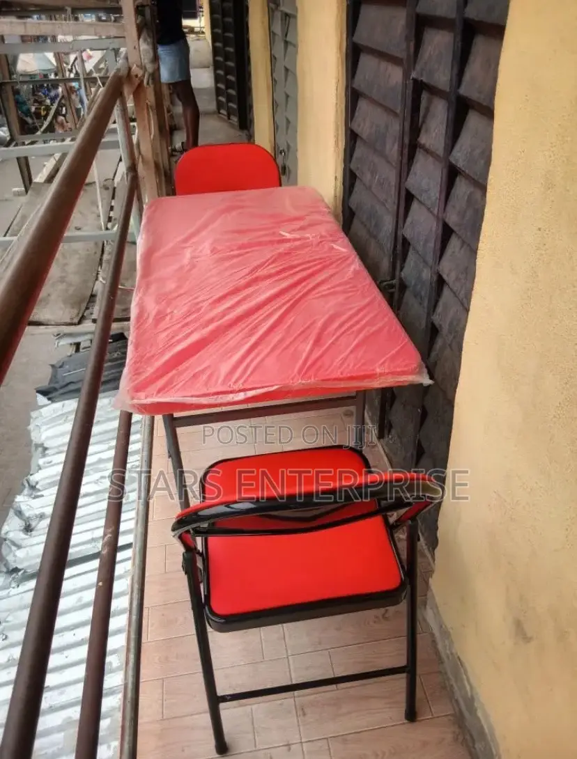 2 Seater Foldable Set / Modern Set