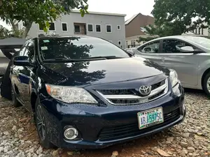 Toyota Corolla LE 4dr Sedan (1.8L 4cyl 4A) 2012 Blue