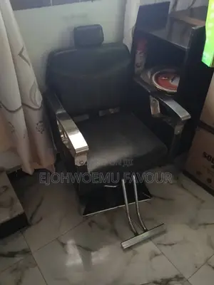 Barbing Chairs