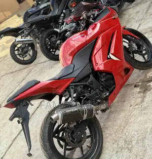 Kawasaki 2014 Red