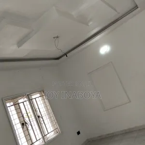 Property for Rent :One Bedroom Flat