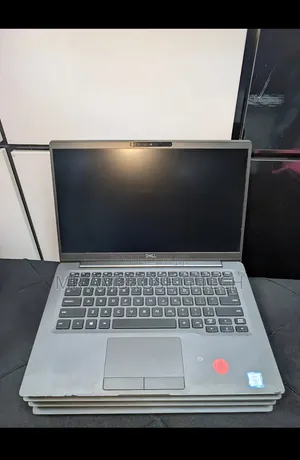 Laptop Dell Latitude 7400 8GB Intel Core i7 SSD 256GB
