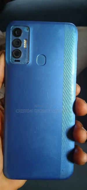Tecno Camon 18i 128 GB Blue