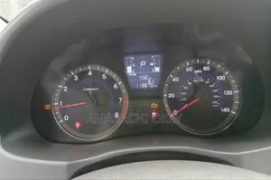 Hyundai Accent 2015 Red