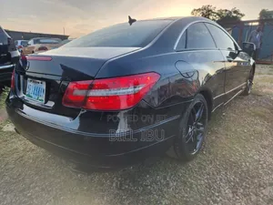 Mercedes-Benz E350 2010 Black
