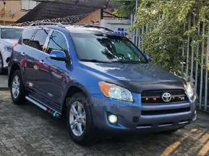 Toyota RAV4 2011 Blue