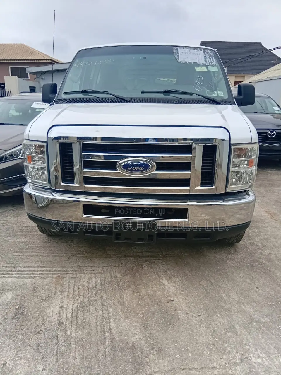 Ford Econoline 2014 White