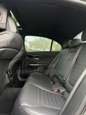 Mercedes-Benz C300 2023 Black