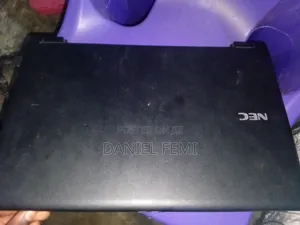 Laptop NEC 4GB Intel Core i5 HDD 256GB