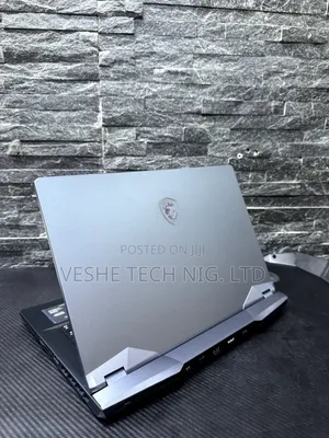 Laptop MSI GE66 Raider 32GB Intel Core i9 SSD 1T