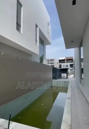5bdrm Duplex in Estate, Ikoyi for sale