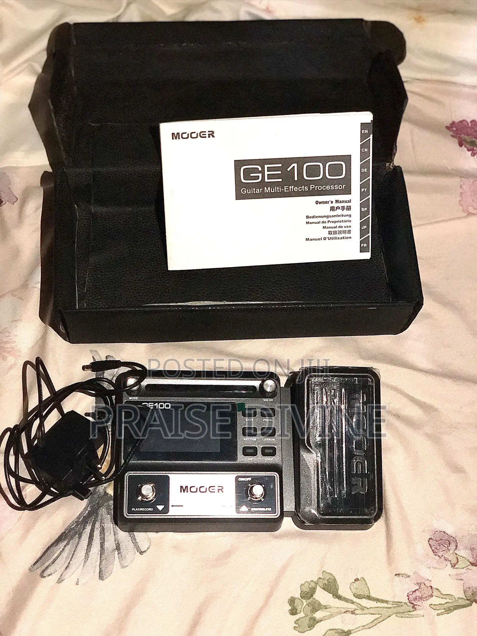 Mooer Guitar Pedal Multi Effect Processor MOOER GE-100