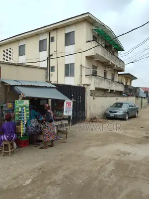 Furnished 3bdrm Block of Flats in Alapere for sale