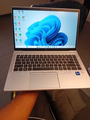 Laptop HP EliteBook 840 G8 16GB Intel Core i7 SSD 512GB