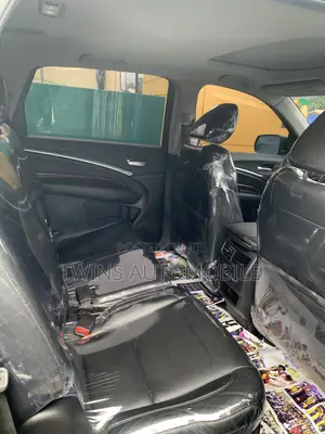 Acura MDX Advance and Entertainment Packages 4dr SUV (3.5L 6cyl 6A)