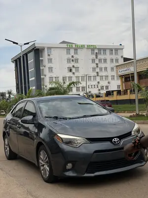 Toyota Corolla LE Eco Premium 4dr Sedan (1.8L 4cyl CVT) 2015 Gray