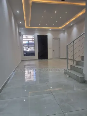 4bdrm Townhouse/Terrace in Oniru Victoria for sale