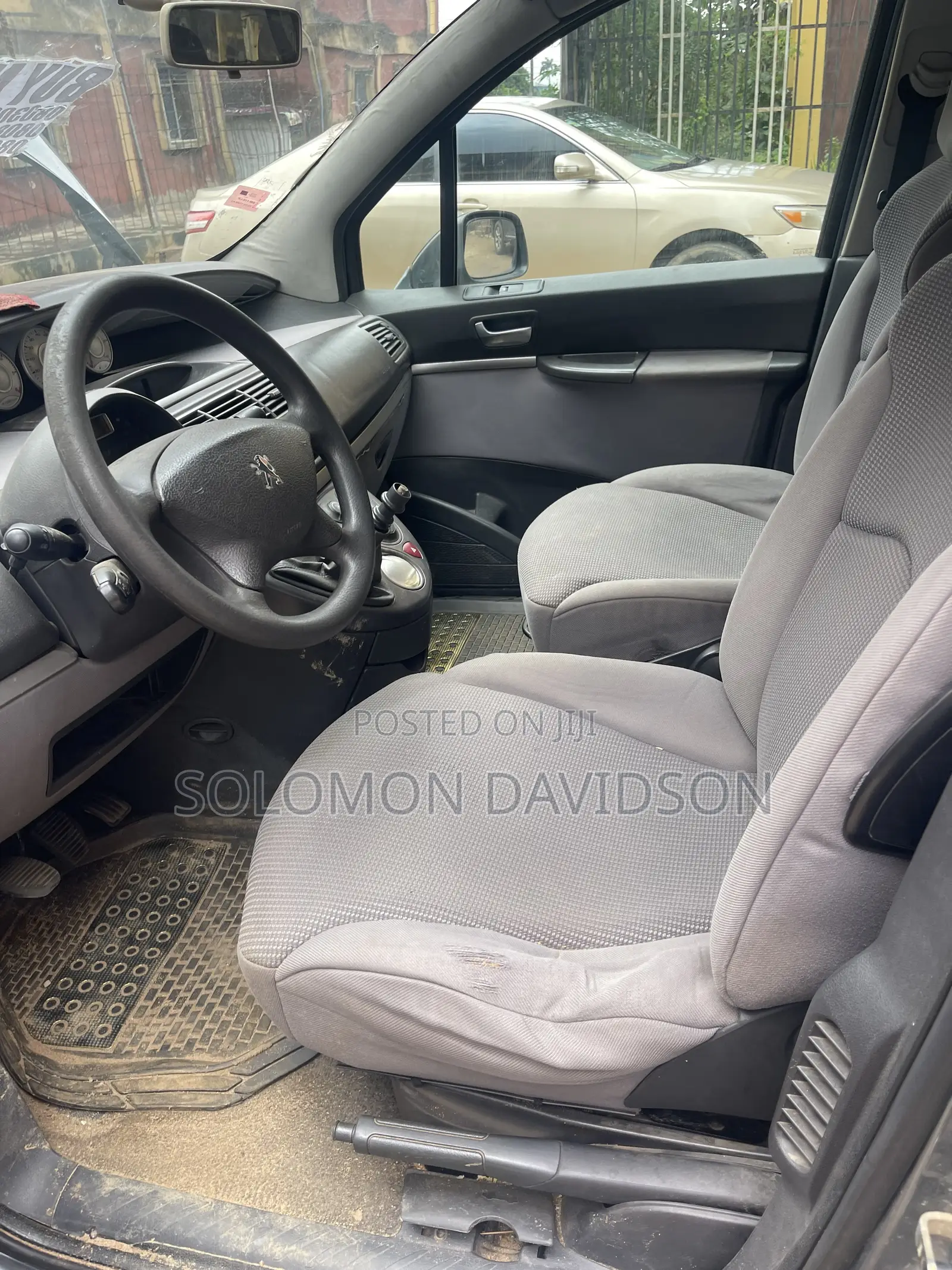 Peugeot 807 2008 Gray