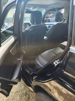 Mercedes-Benz GLK-Class 2011 Black