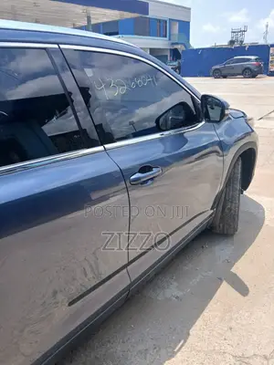 Toyota Highlander 2016 Blue