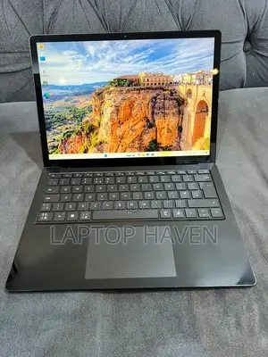 Laptop Microsoft 16GB Intel Core i7 SSD 256GB