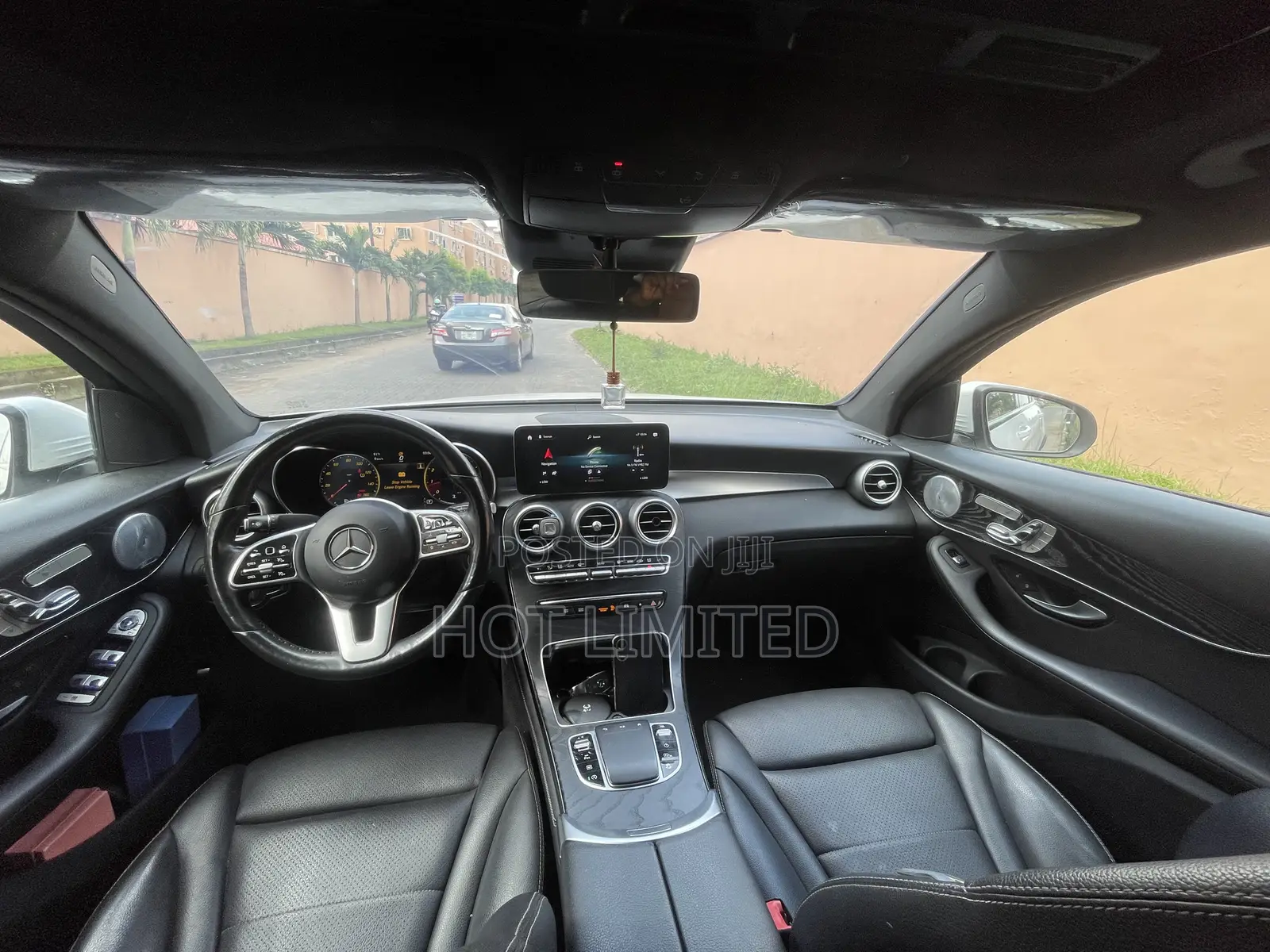 Mercedes-Benz GLC-Class 2021 White
