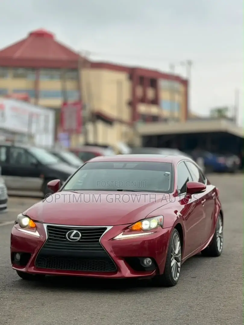 Lexus IS 250 4WD 2014 Red
