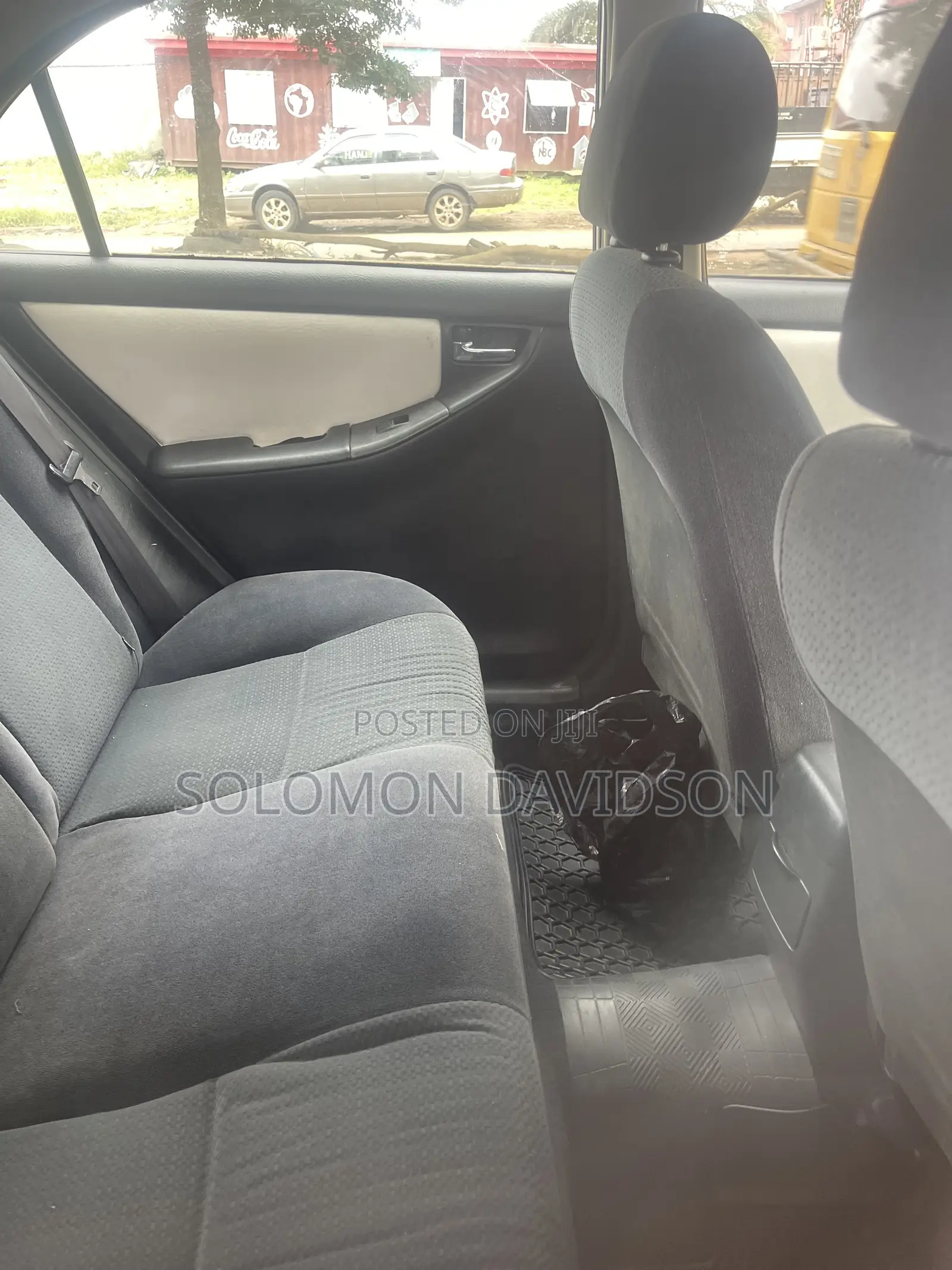 Toyota Corolla 2004 Silver