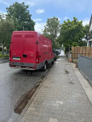 Iveco Daily 2015 Red
