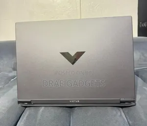Laptop HP Victus 15 16GB AMD Ryzen 5 SSD 512GB